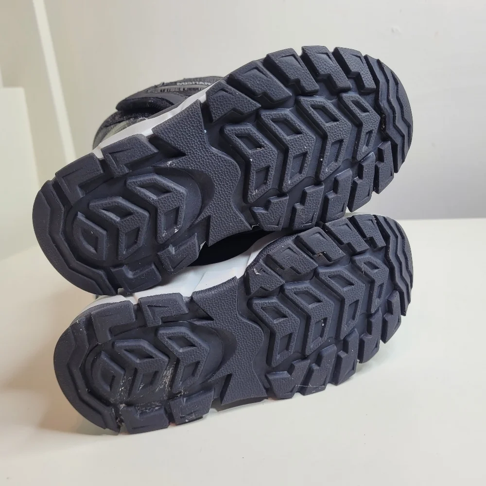 Mishansha Black Waterproof Snowboots Unisex Size 10 Toddlers 27 Euro